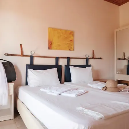 Otel Canal D' By Estia