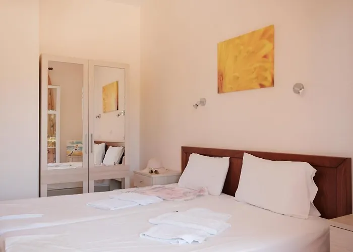 Canal D' By Estia 2*