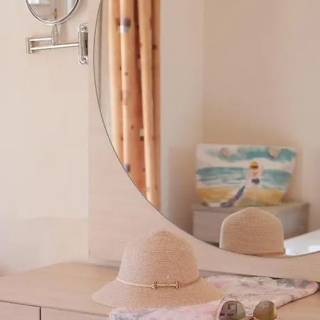 Ξενοδοχείο Canal D' By Estia