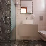 Canal D' By Estia Hotel