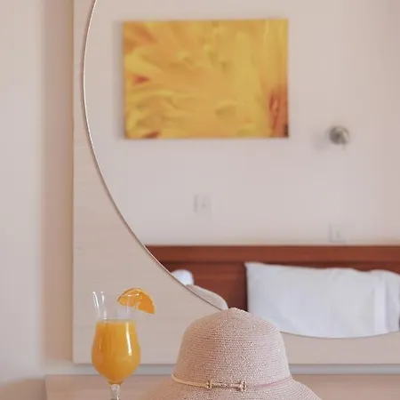 Hotel Canal D' By Estia 2*