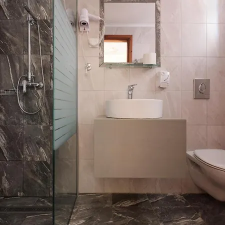 Canal D' By Estia 2*