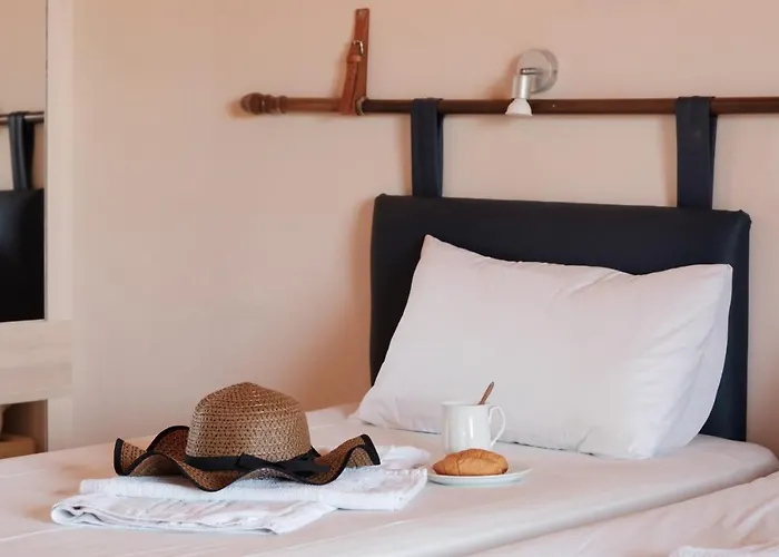 Canal D' By Estia 2*